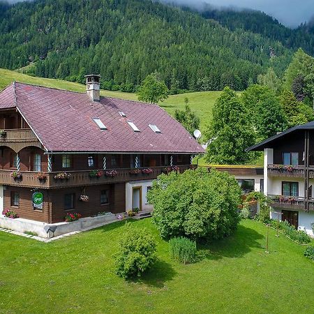 Pension & Ferienwohnung Sonnleiten Gnesau المظهر الخارجي الصورة