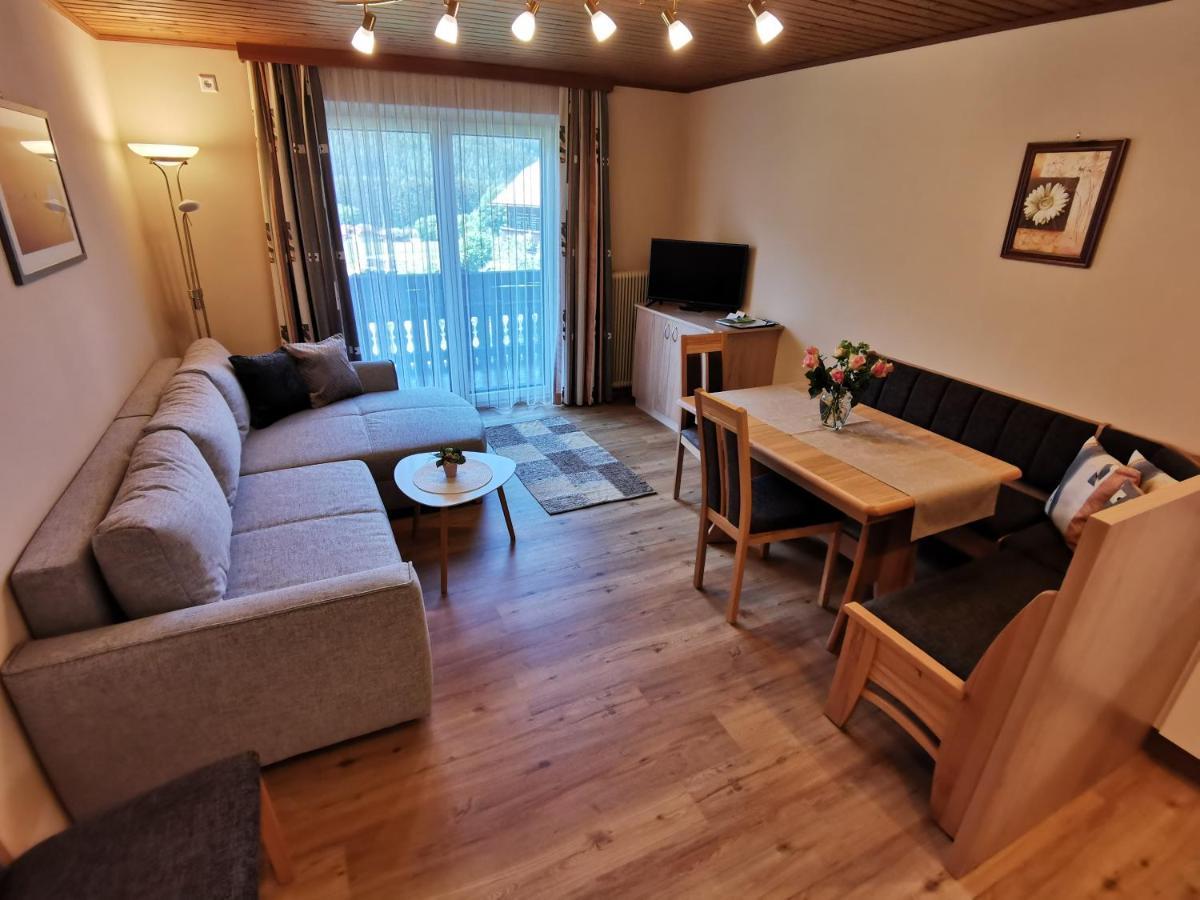 Pension & Ferienwohnung Sonnleiten Gnesau المظهر الخارجي الصورة