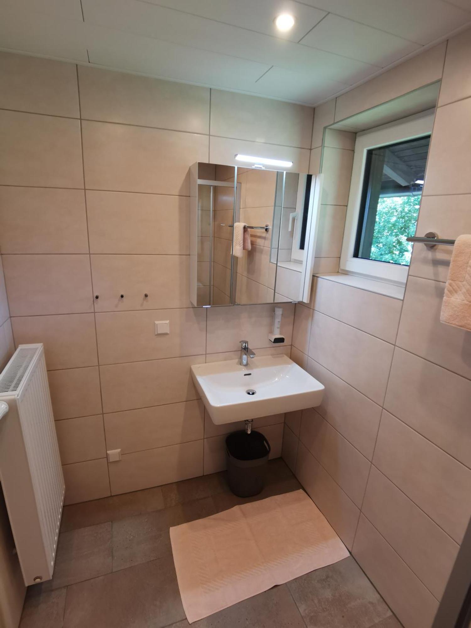 Pension & Ferienwohnung Sonnleiten Gnesau الغرفة الصورة