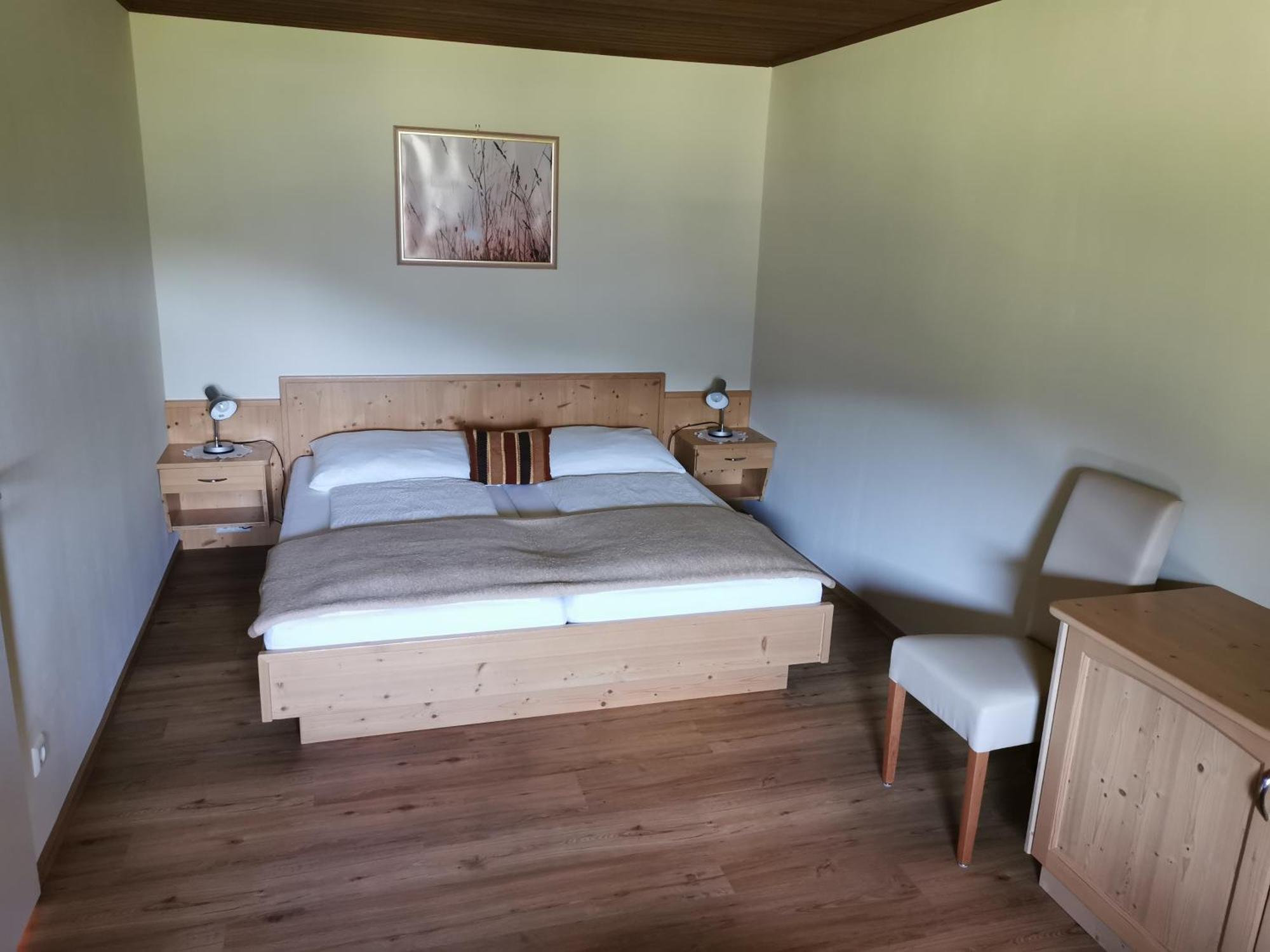 Pension & Ferienwohnung Sonnleiten Gnesau الغرفة الصورة