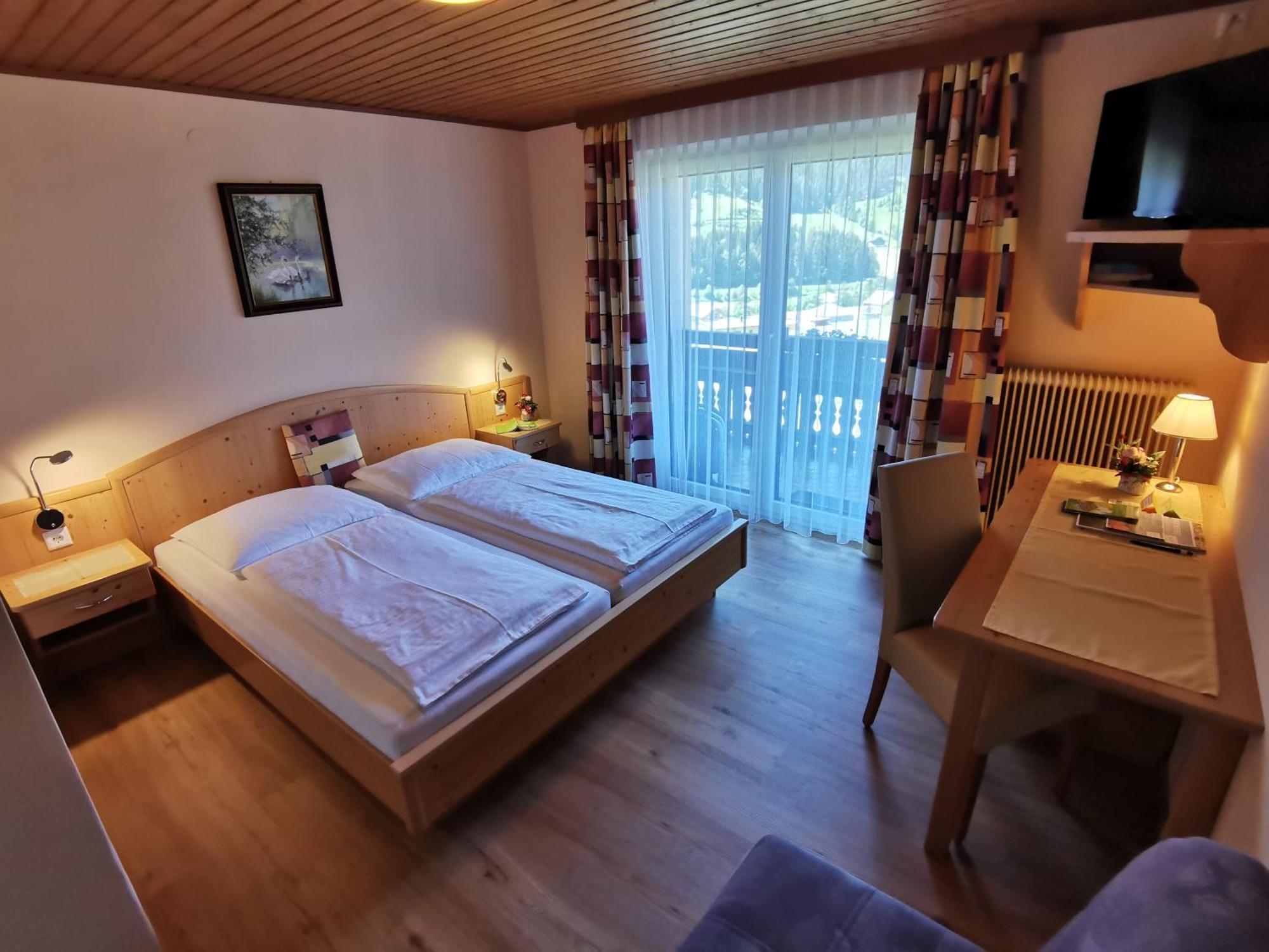 Pension & Ferienwohnung Sonnleiten Gnesau الغرفة الصورة
