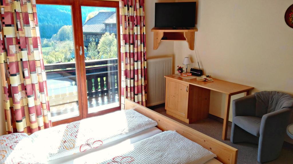 Pension & Ferienwohnung Sonnleiten Gnesau المظهر الخارجي الصورة